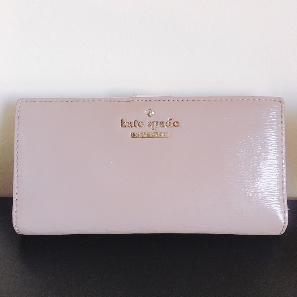 Kate Spade crinkle patent leather Stacy wallet